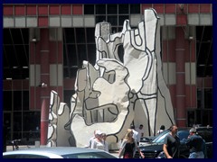 Daley Plaza 29 - Dubuffet sculpture